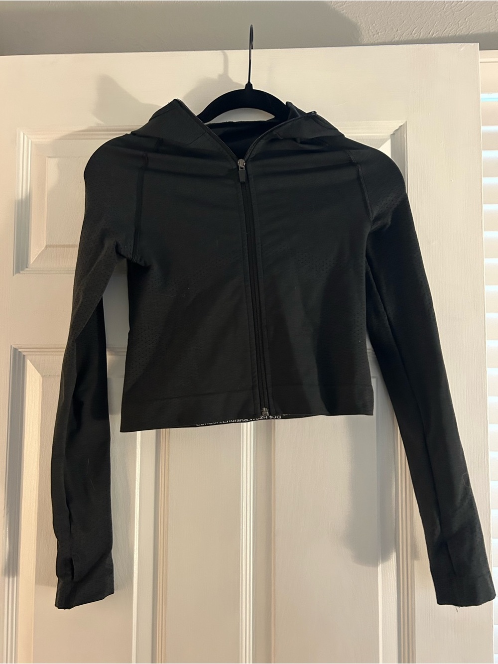 Cropped Black Zip-Up Hoodie for Women